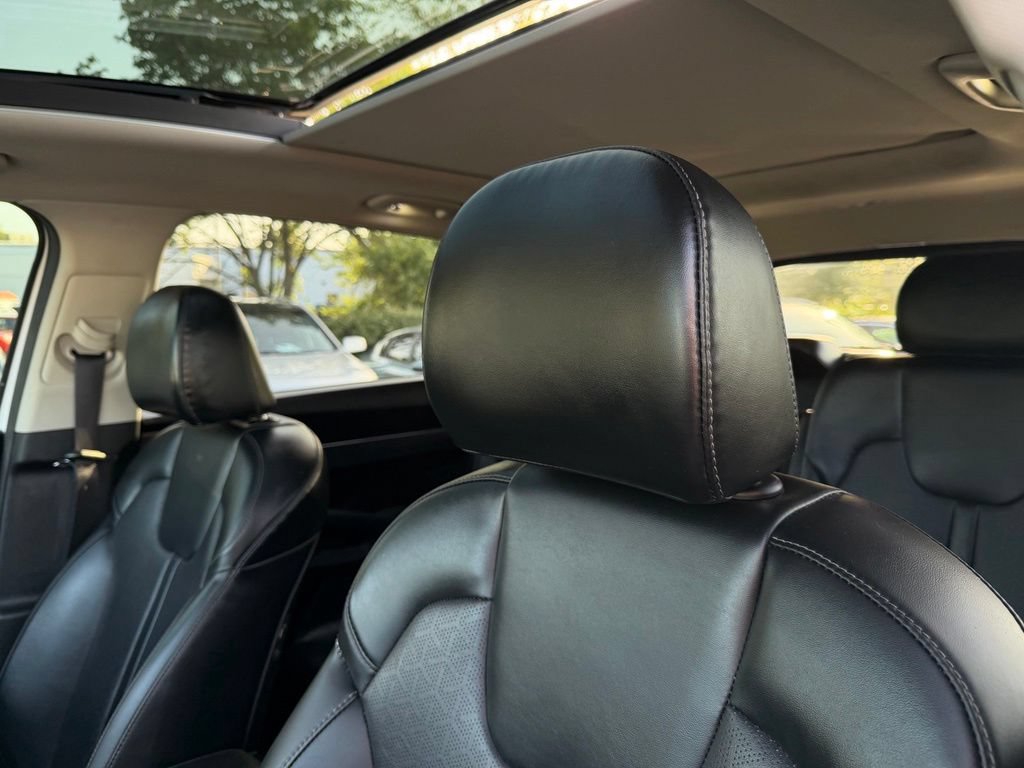 Used 2021 Kia Sorento EX w/ Panoramic Sunroof Package AWD/4WD image 13