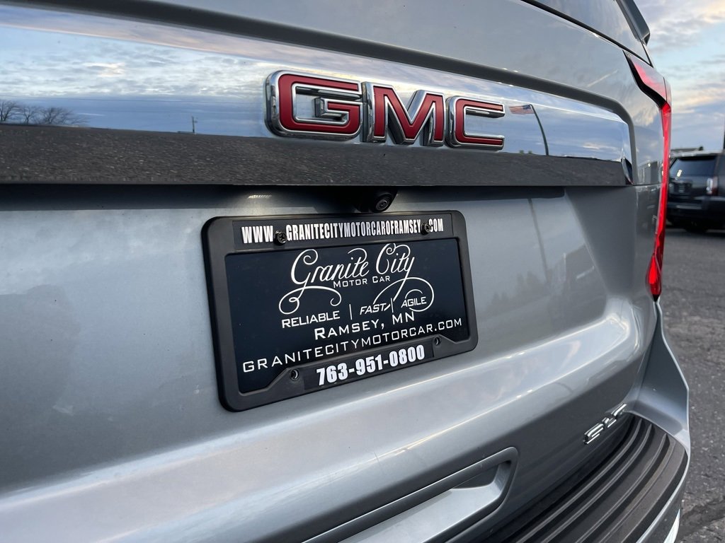 Used 2023 GMC Yukon XL SLT image 21