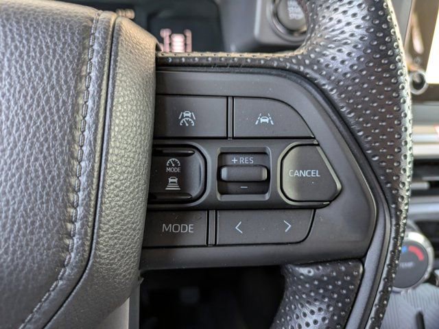 Used 2025 Toyota Tacoma SR5 image 21