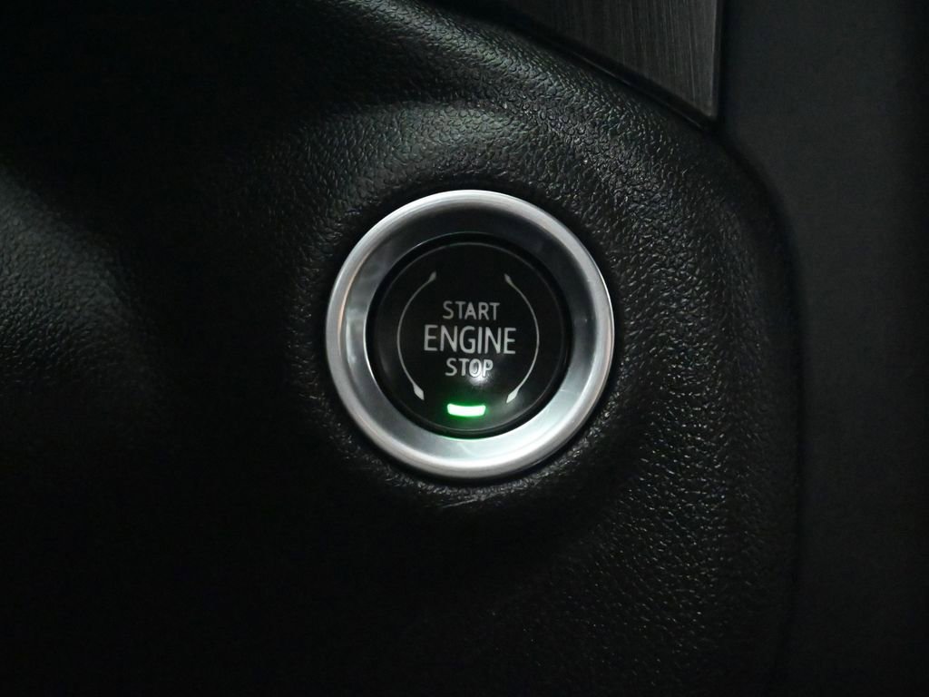 Used 2023 GMC Sierra 3500 AT4 image 35