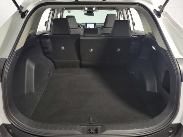Used 2025 Toyota RAV4 XLE FWD image 21