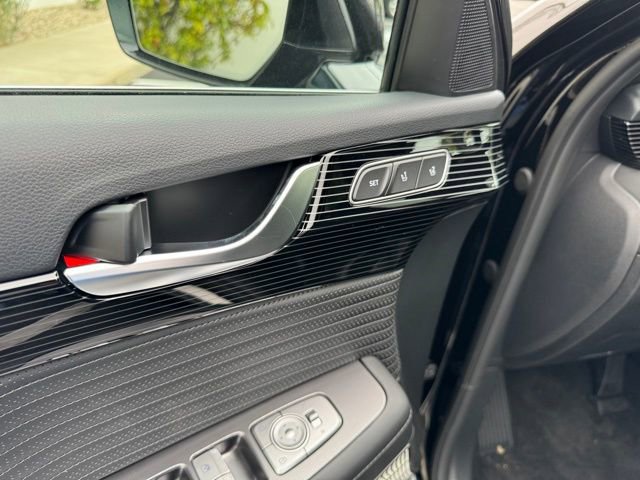 Used 2025 Hyundai Palisade Calligraphy image 30