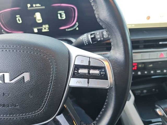 Used 2023 Kia Telluride S image 17