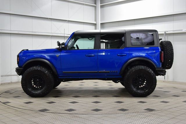 Used 2021 Ford Bronco First Edition AWD/4WD image 4