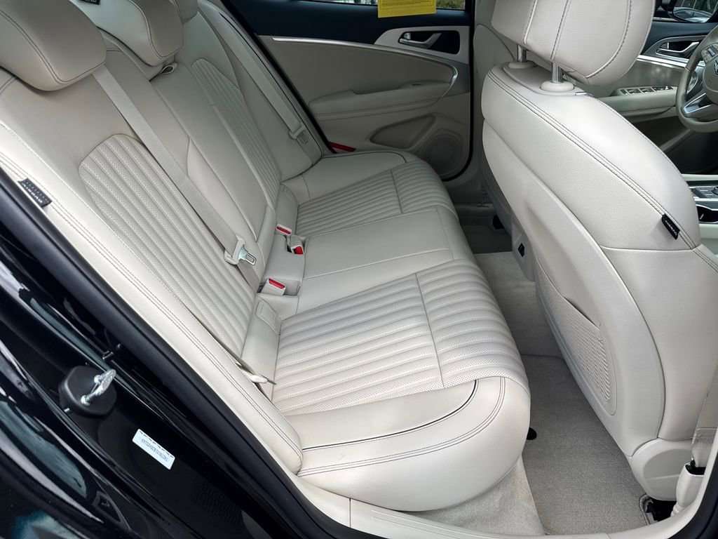 Used 2026 Genesis G70 2.5T Prestige RWD image 15