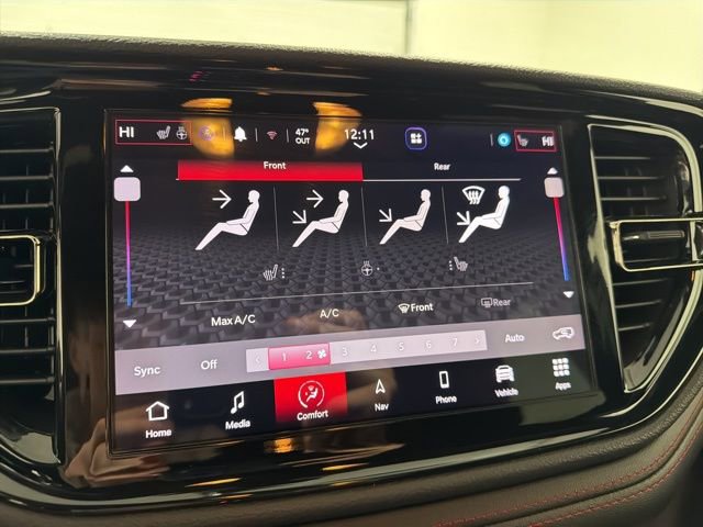 Used 2025 Dodge Durango GT image 25