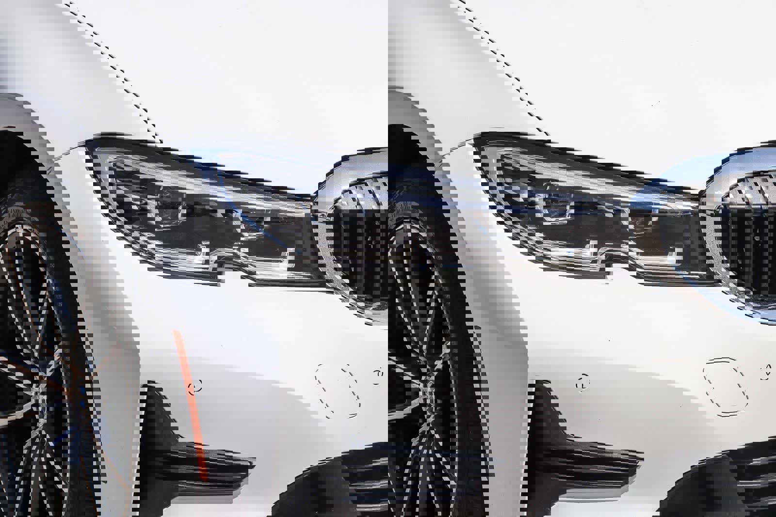 Used 2022 BMW 330i Sedan w/ Convenience Package image 8