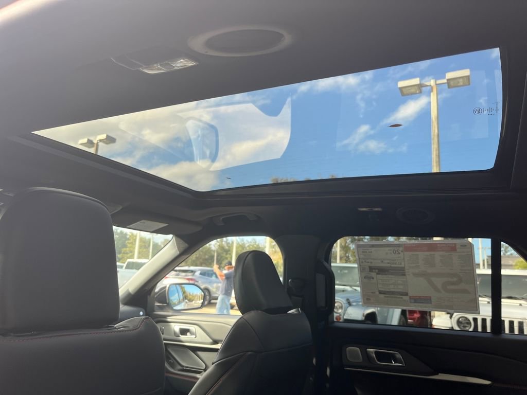 New 2026 Ford Explorer ST w/ Sun And Sound Package image 46