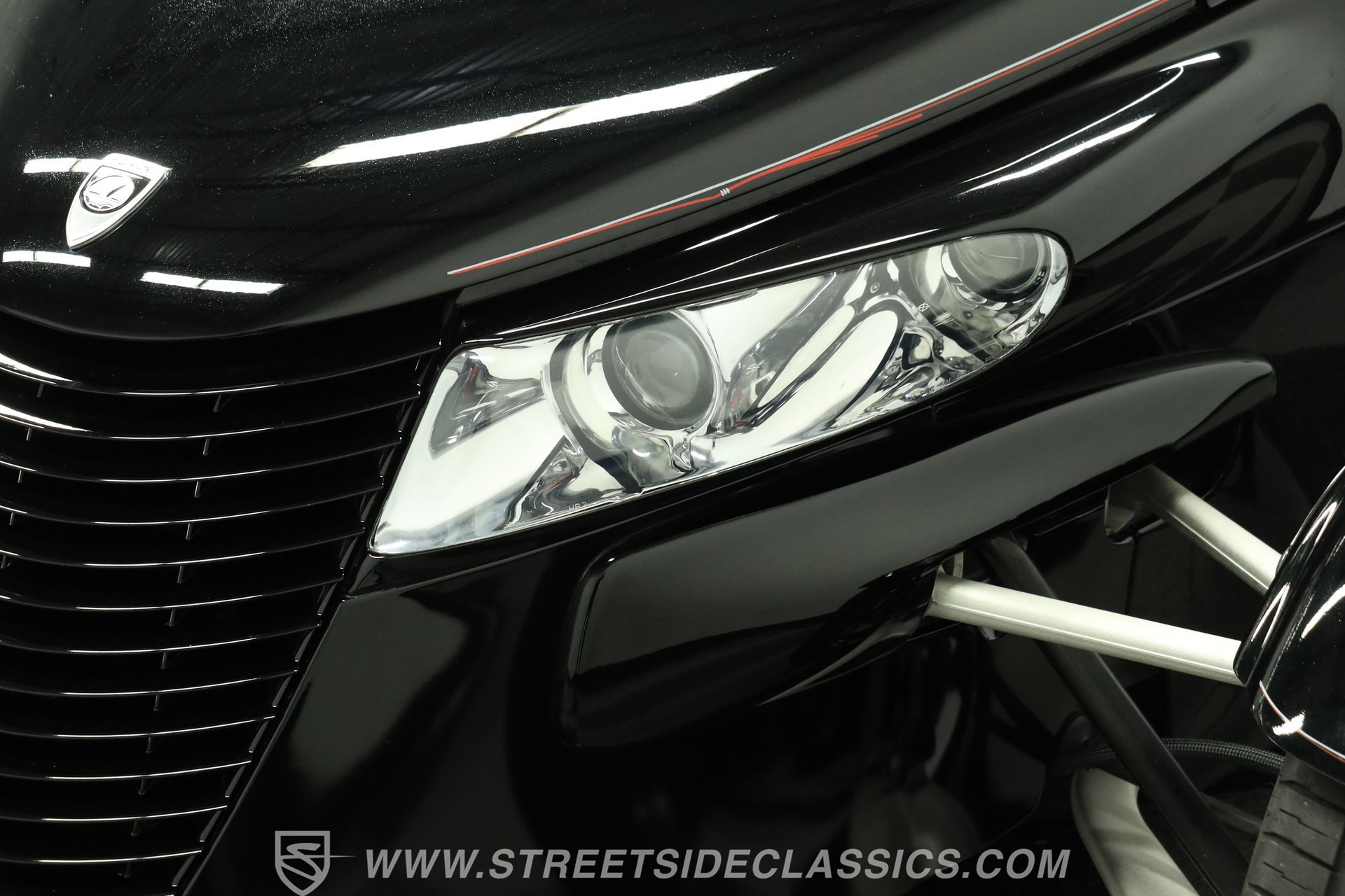 Used 2000 Plymouth Prowler image 19