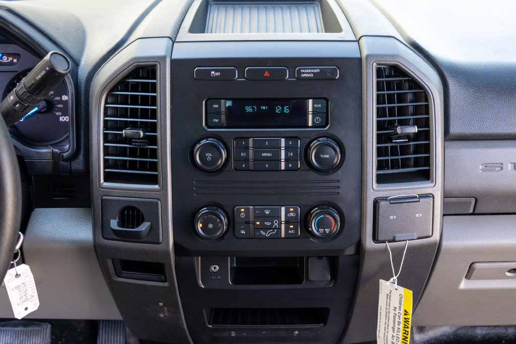 Used 2017 Ford F250 XL w/ Power Equipment Group RWD image 16