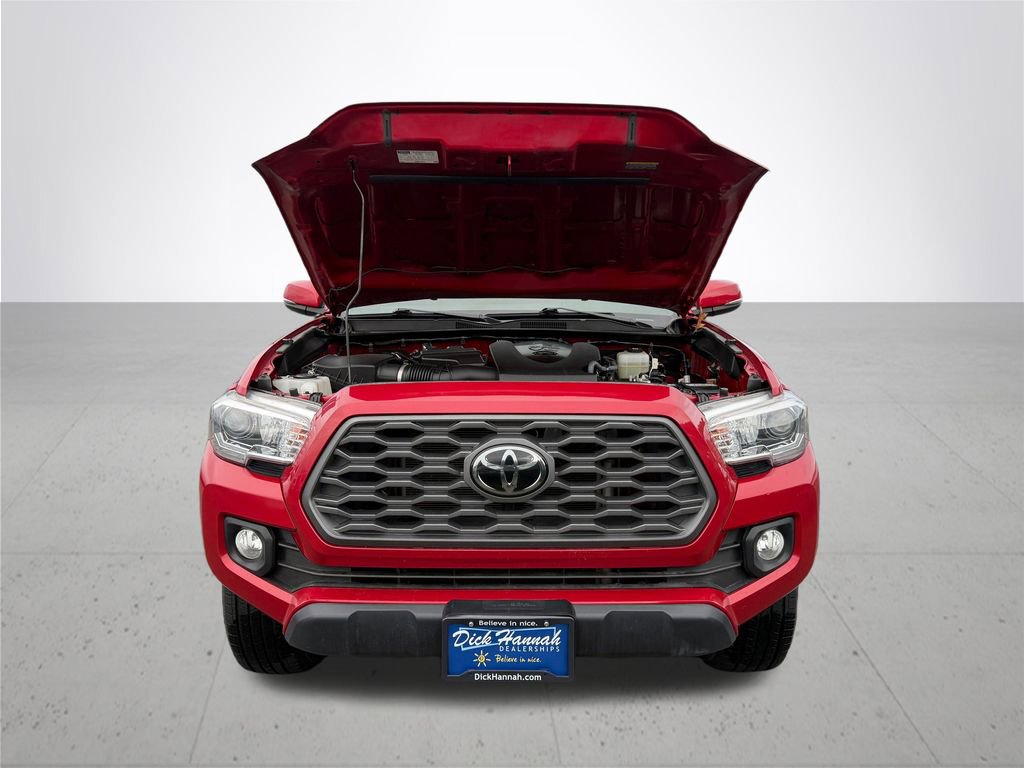 Used 2022 Toyota Tacoma TRD Off-Road image 4