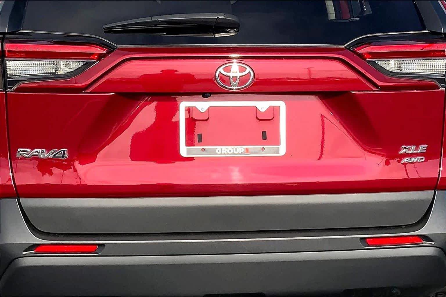Used 2023 Toyota RAV4 XLE AWD/4WD image 31