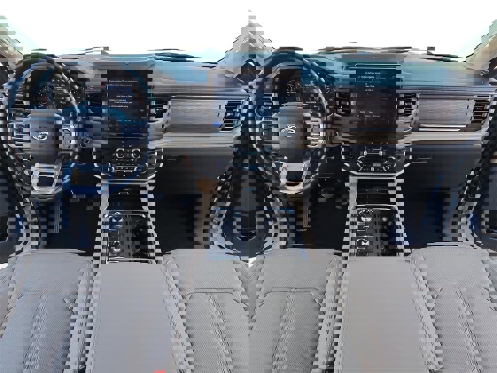 Used 2024 Ford Expedition Max Limited image 9