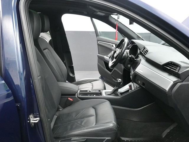 Used 2020 Audi Q3 2.0T Premium image 13