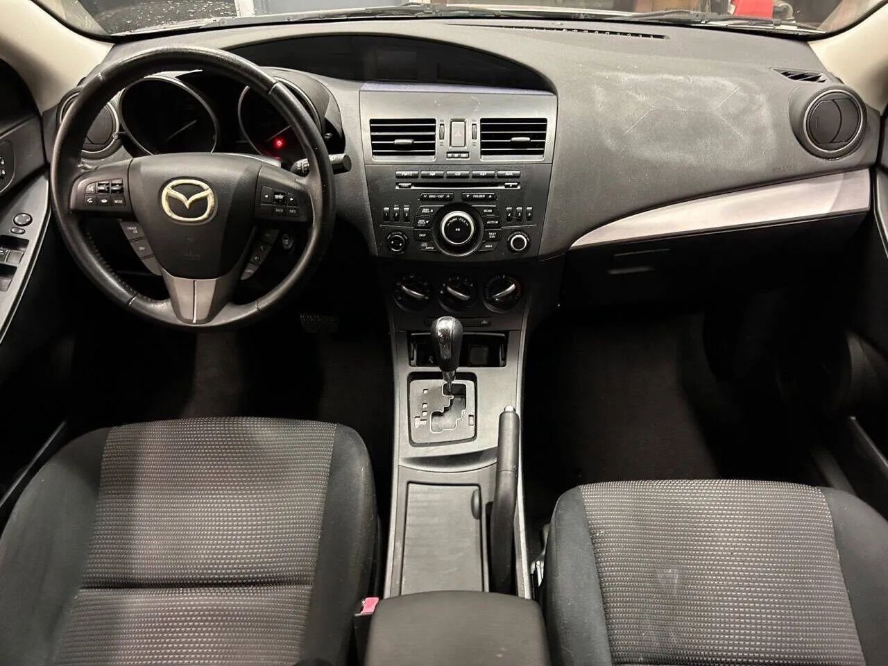Used 2012 MAZDA MAZDA3 i Touring image 13