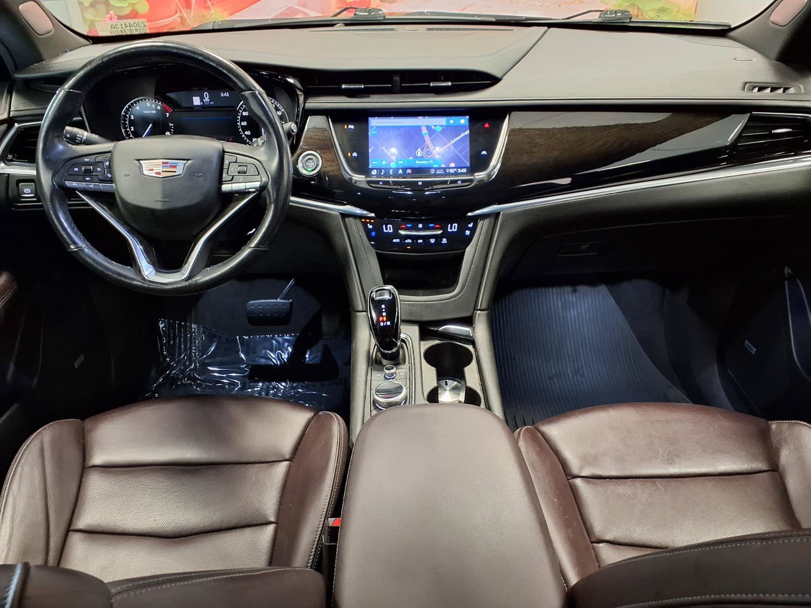 Used 2020 Cadillac XT6 Premium Luxury FWD image 15