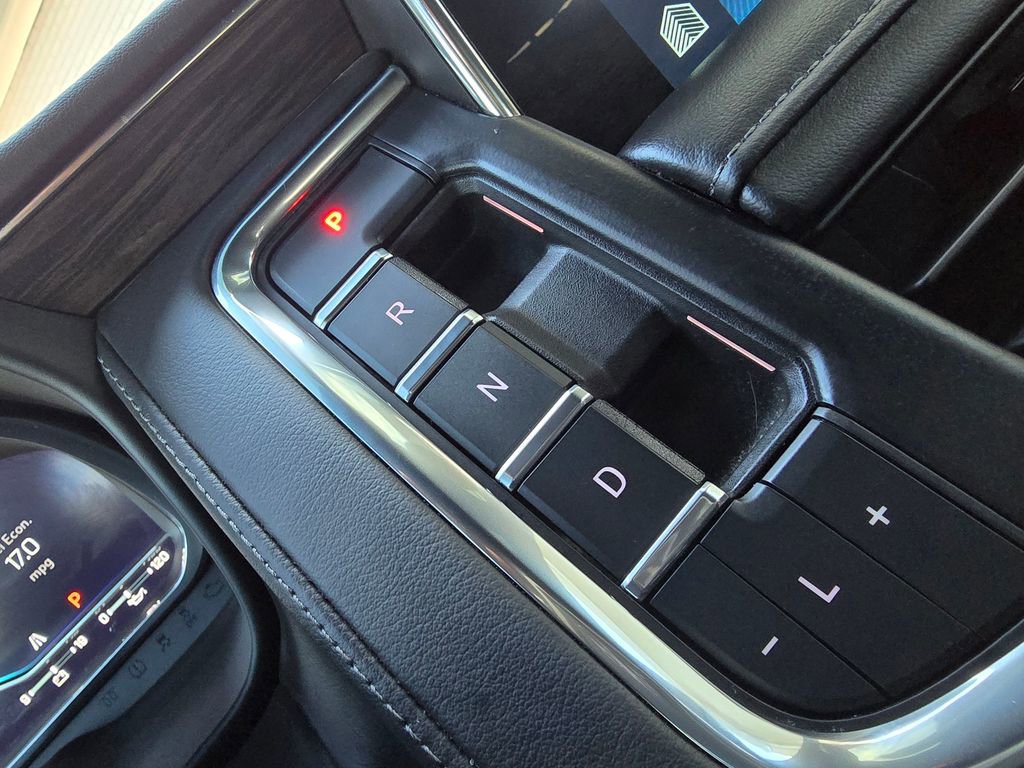 Used 2022 Chevrolet Tahoe LT image 37