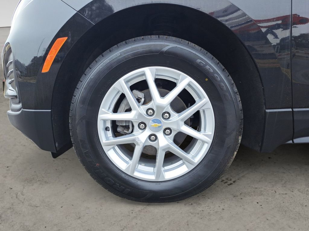 Used 2022 Chevrolet Equinox LS image 14