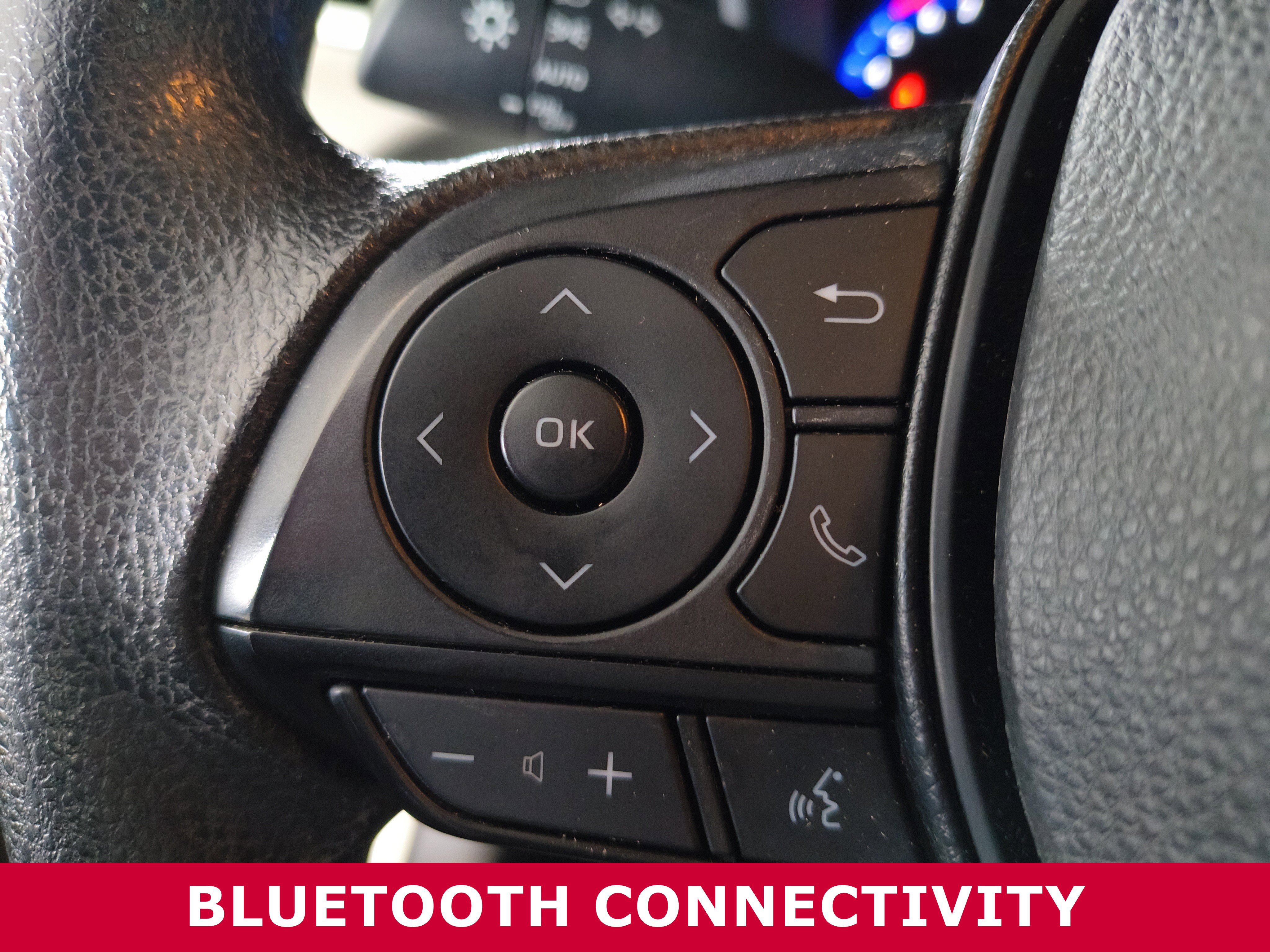 Used 2022 Toyota Corolla LE image 15