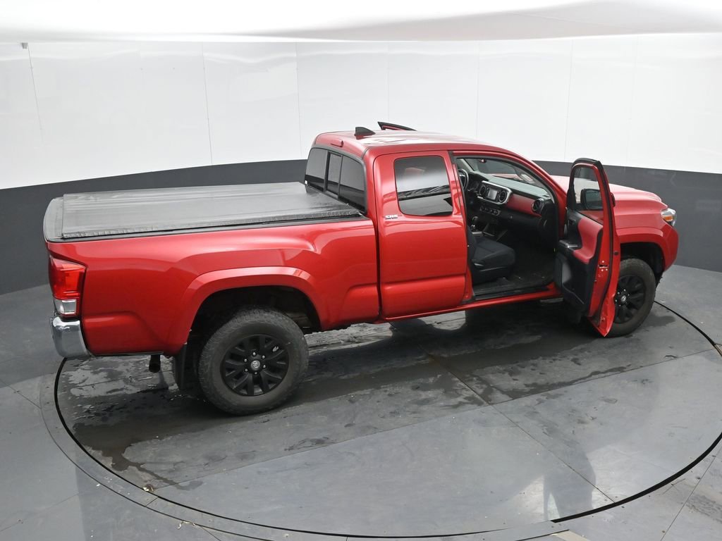 Used 2016 Toyota Tacoma SR5 w/ SR5 Appearance Package (SN) AWD/4WD image 38