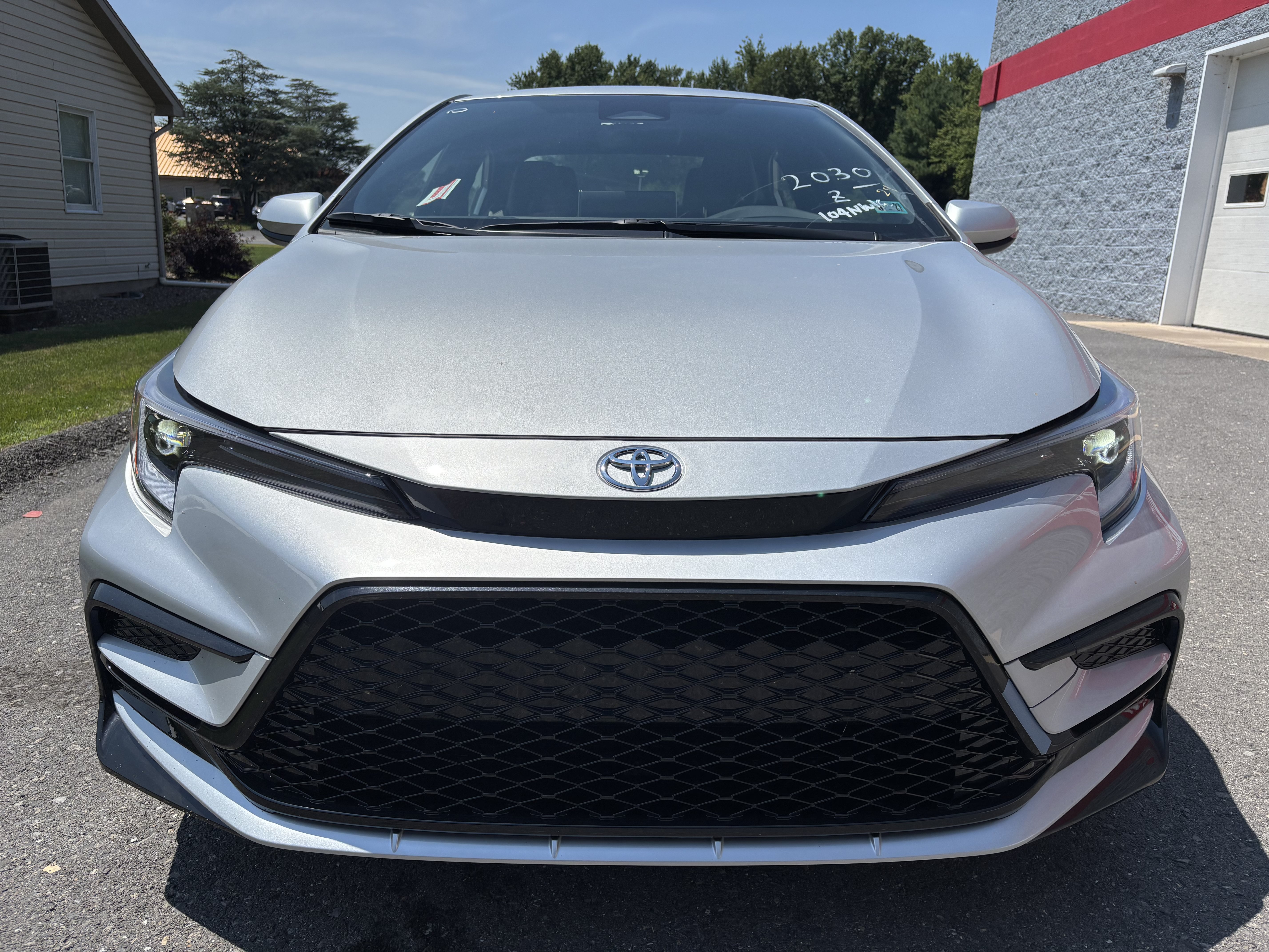 New 2026 Toyota Corolla SE w/ SE Premium Package FWD image 9