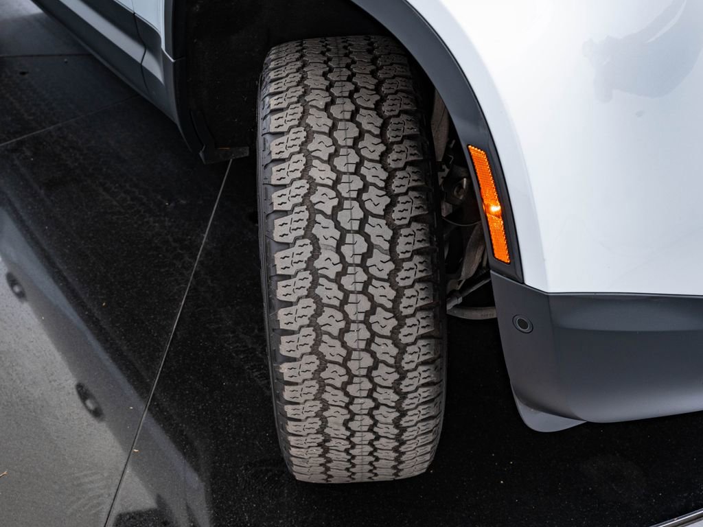 Used 2024 Land Rover Defender 130 S AWD/4WD image 53