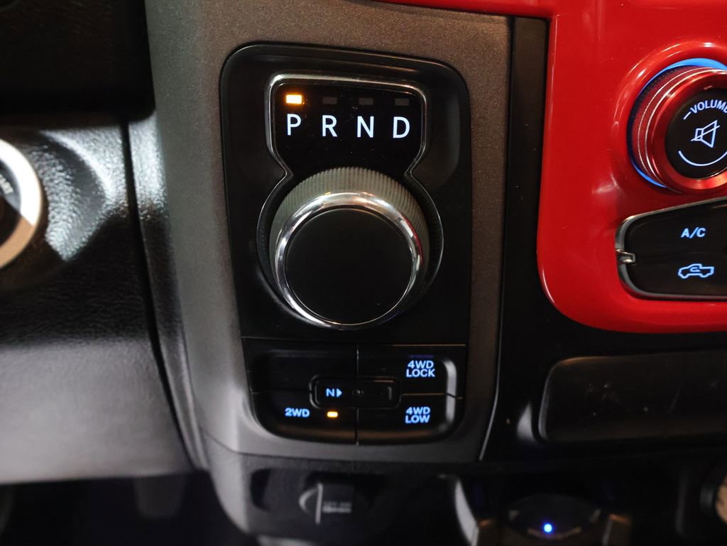 Used 2022 RAM 1500 Express w/ Wheel & Sound Group AWD/4WD image 30
