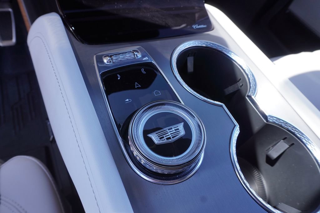 Certified 2026 Cadillac Vistiq Luxury image 20