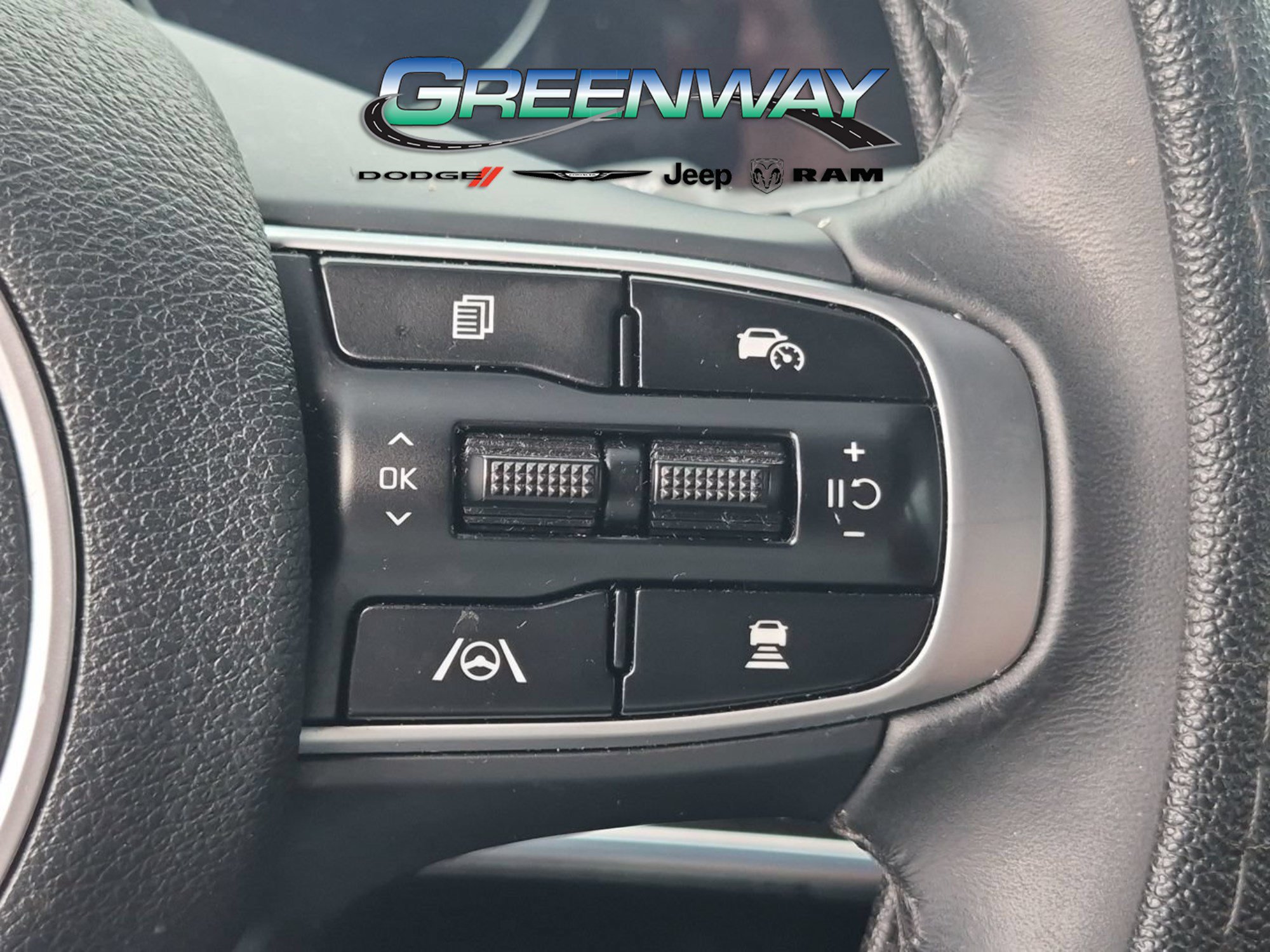 Used 2025 Kia Sportage SX FWD image 27