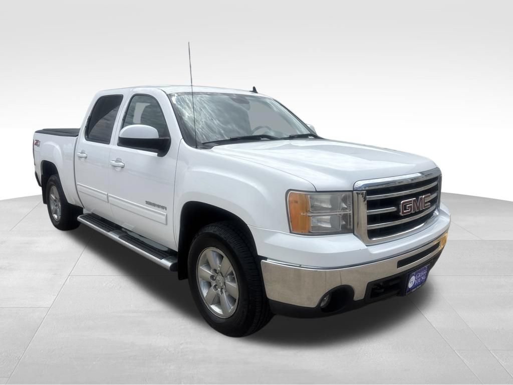 Used 2013 GMC Sierra 1500 SLT w/ SLT Convenience Package AWD/4WD image 4