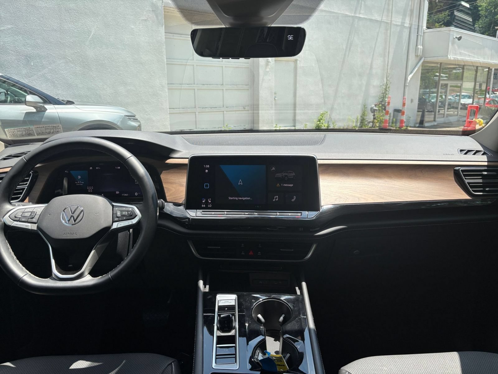Used 2026 Volkswagen Atlas SE FWD image 38