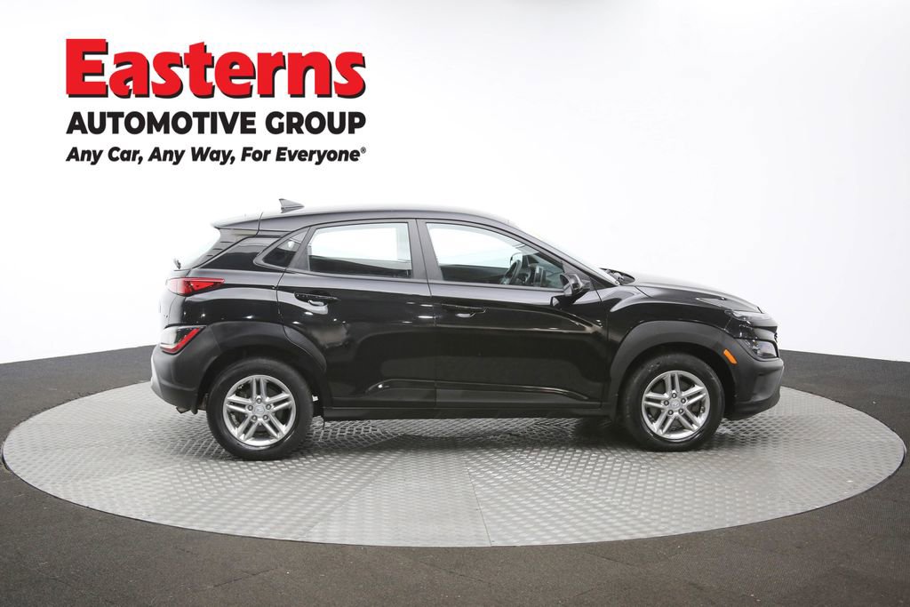 Used 2022 Hyundai Kona SE w/ Winter Weather Package image 76