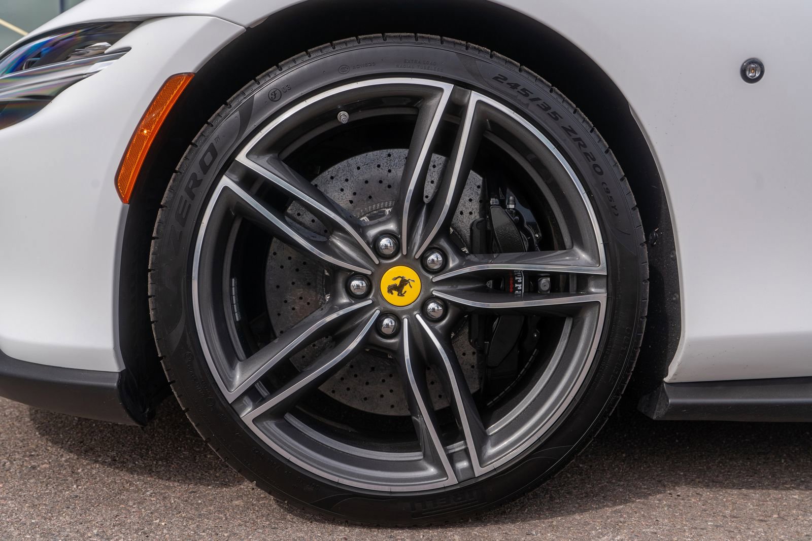 Used 2024 Ferrari Roma Spider image 10