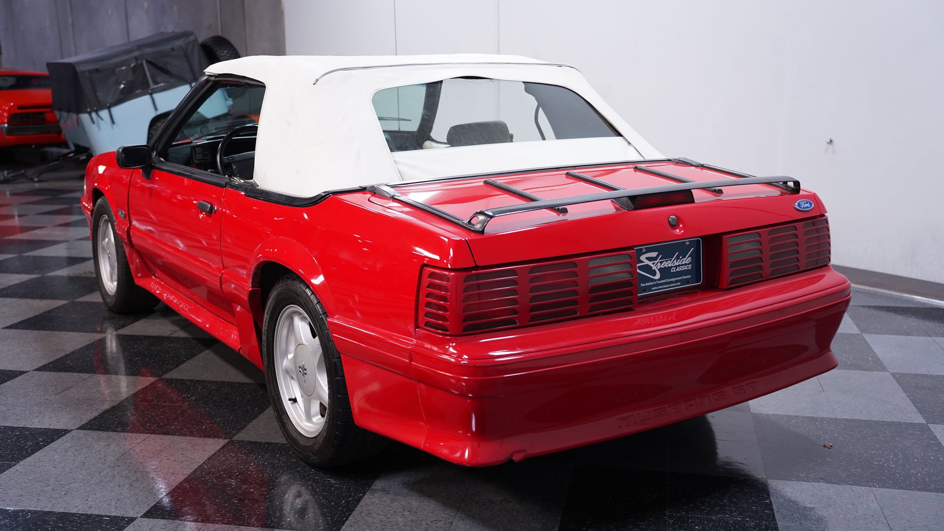 Used 1990 Ford Mustang GT image 8