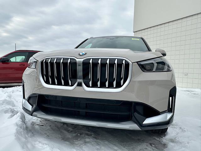 New 2026 BMW X1 xDrive28i w/ Technology Package image 2