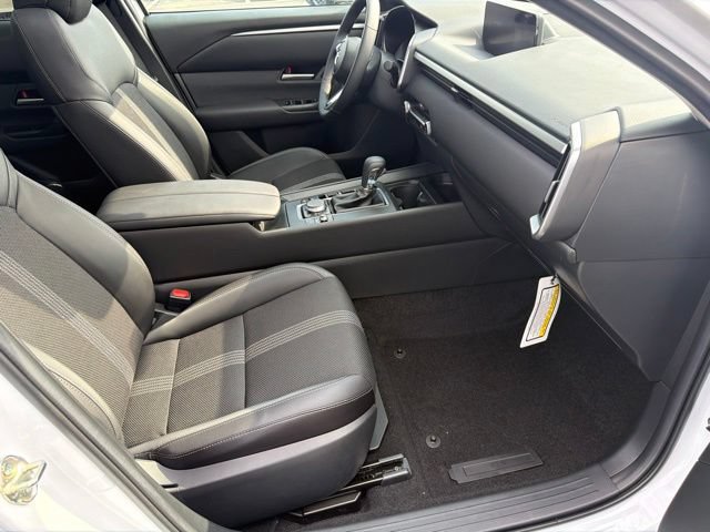 New 2026 MAZDA CX-50 AWD 2.5 S w/ Preferred Pkg image 33