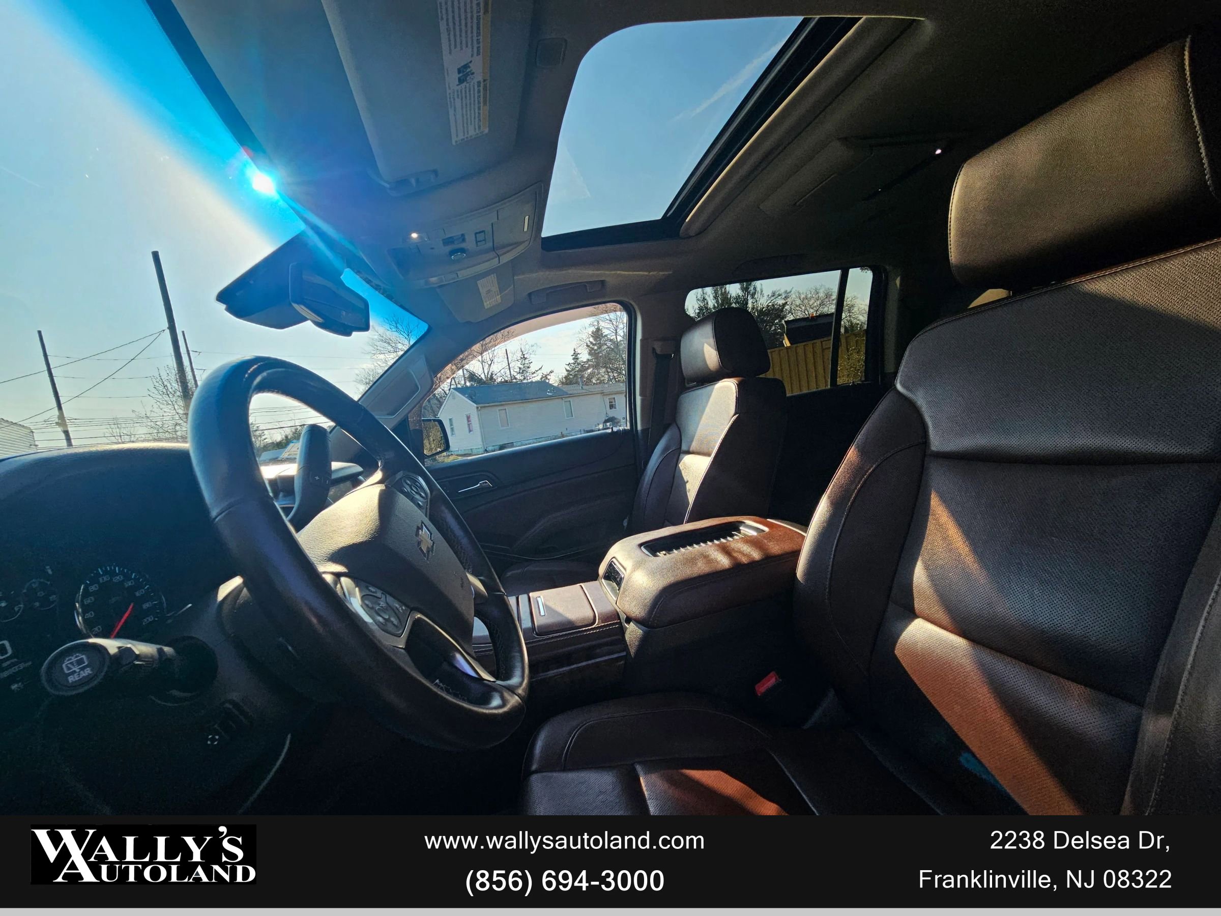 Used 2017 Chevrolet Suburban Premier image 33