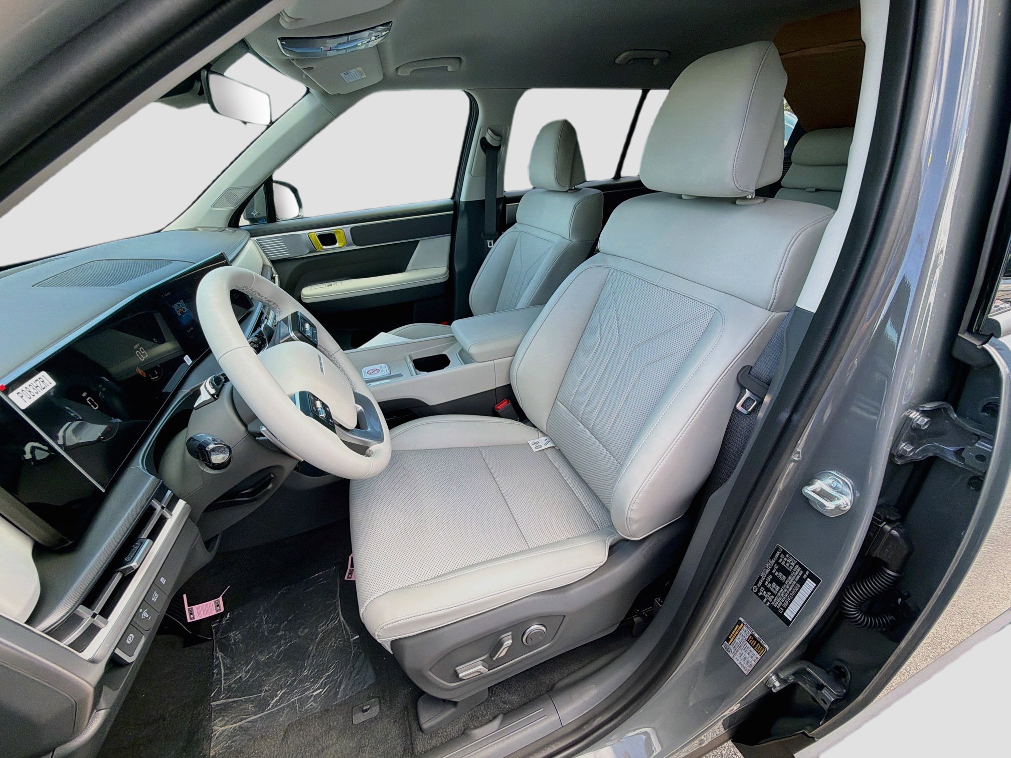 New 2027 Hyundai Santa Fe SEL FWD image 15