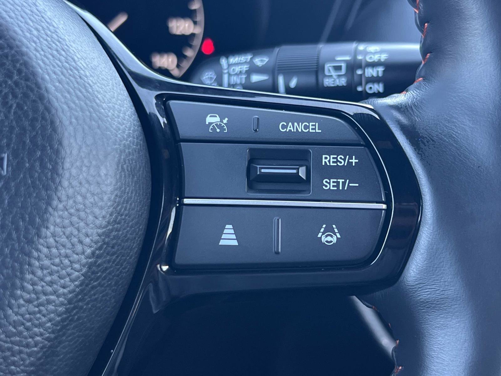 Certified 2023 Honda HR-V Sport image 9