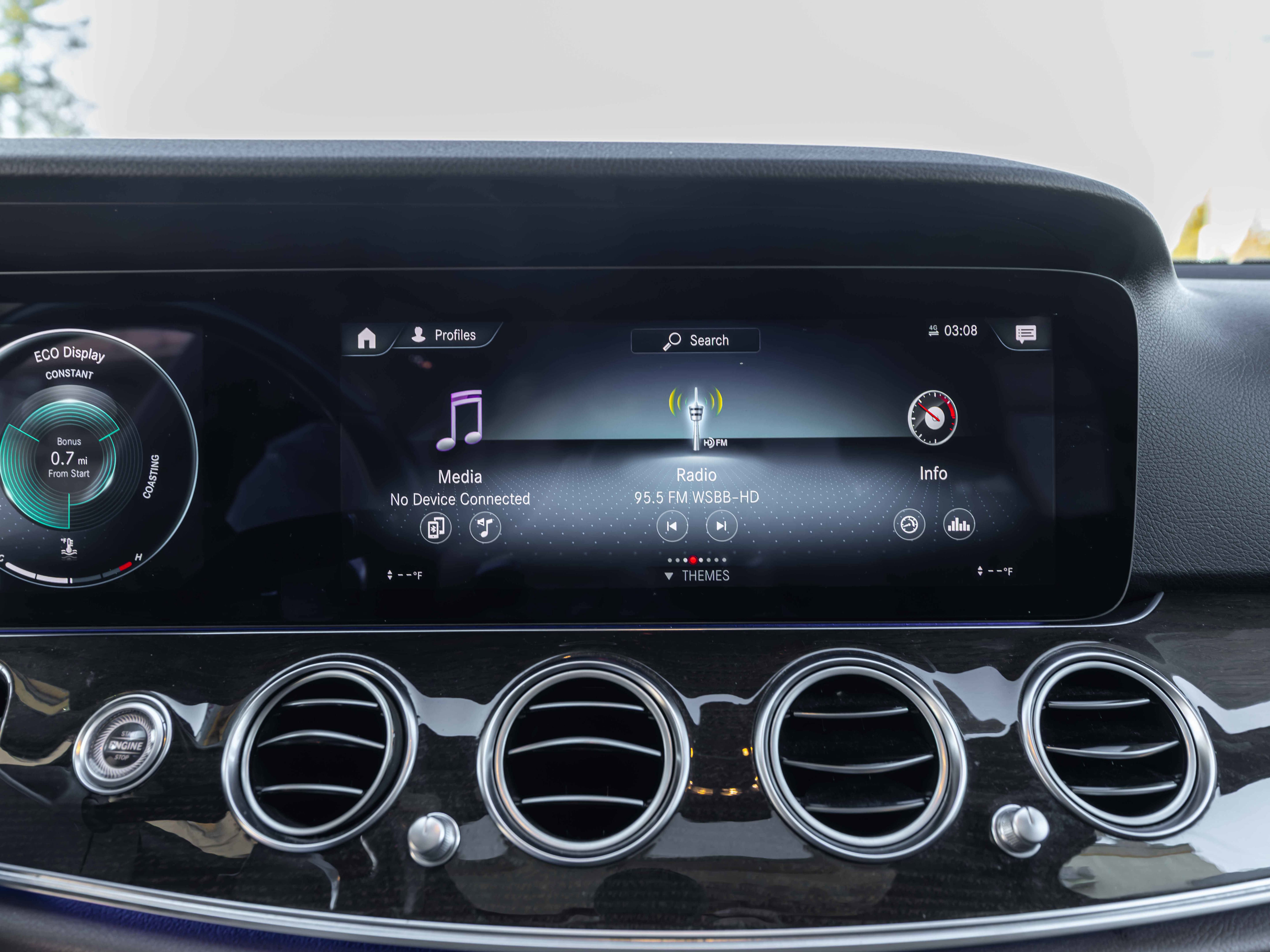 Used 2021 Mercedes-Benz E 350 Sedan w/ Premium Package image 10