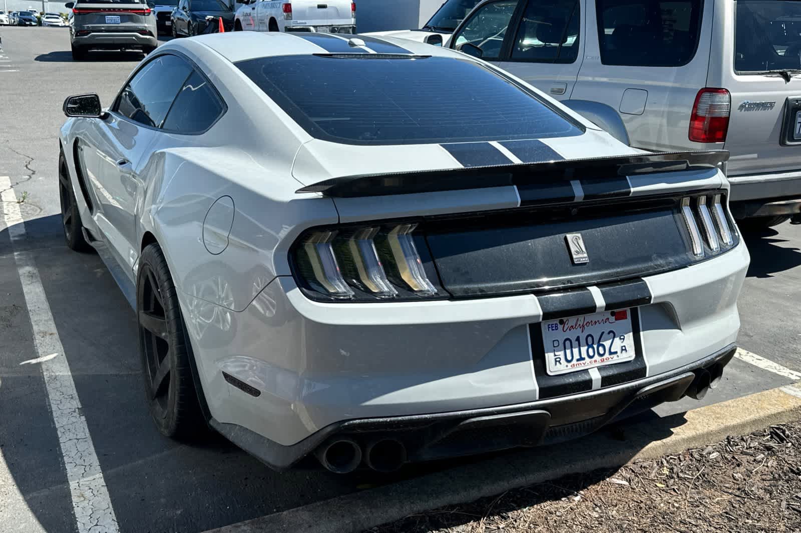 Used 2016 Ford Mustang Shelby GT350 w/ Technology Package RWD image 4