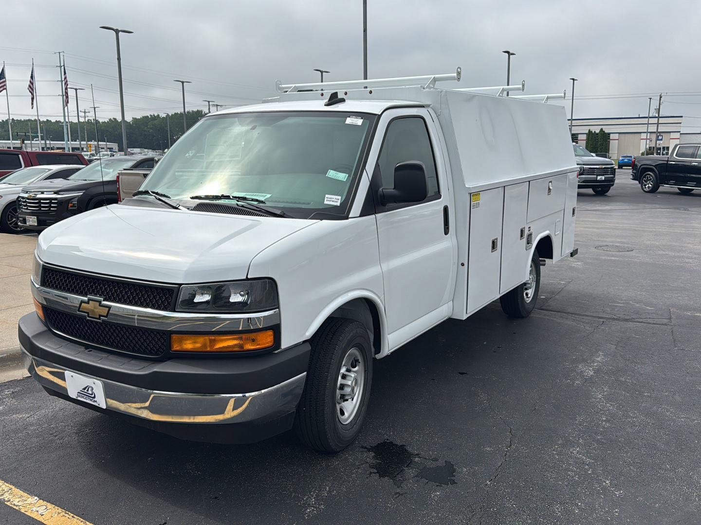 New 2026 Chevrolet Express 3500 w/ Power Convenience Package RWD image 2