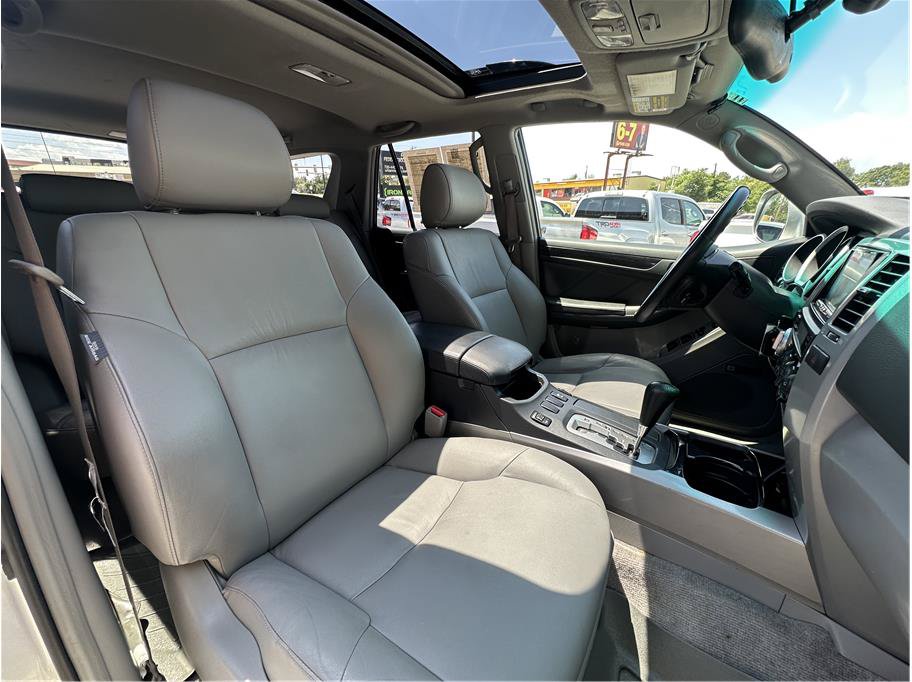 Used 2006 Toyota 4Runner Limited AWD/4WD image 15