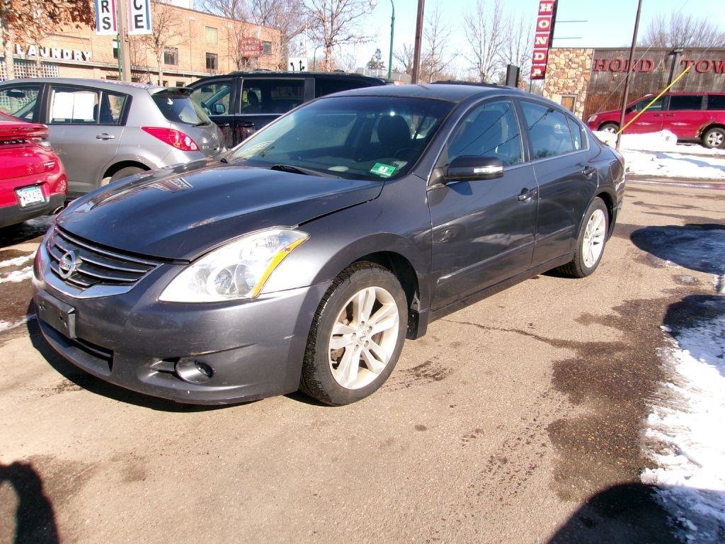 Used 2012 Nissan Altima 3.5 SR