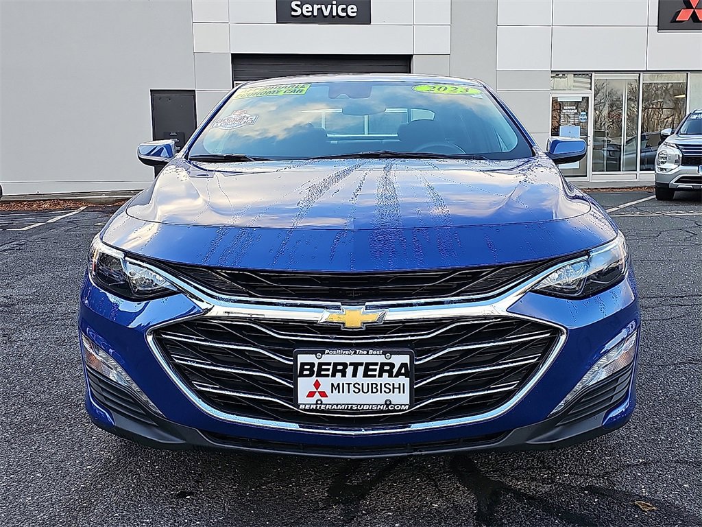 Used 2023 Chevrolet Malibu LT image 2