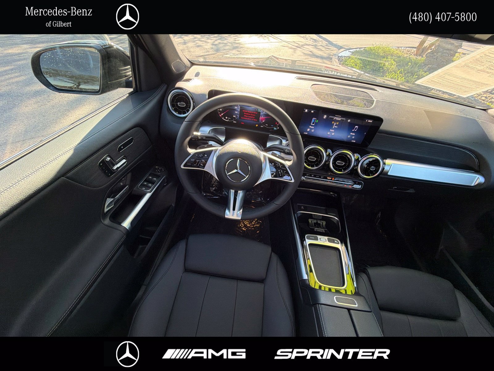 Used 2026 Mercedes-Benz GLB 250 4MATIC image 24