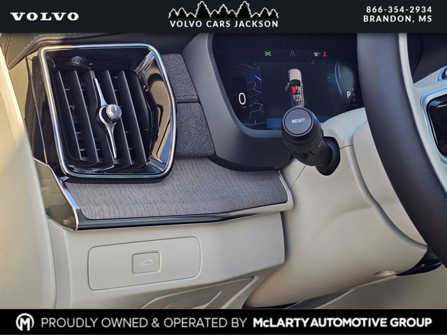 New 2026 Volvo XC90 B6 Ultra image 20