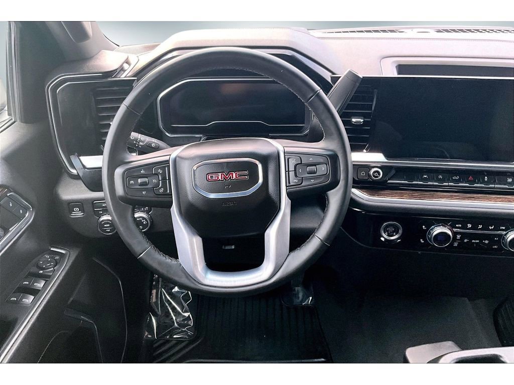 Used 2024 GMC Sierra 1500 SLE image 9