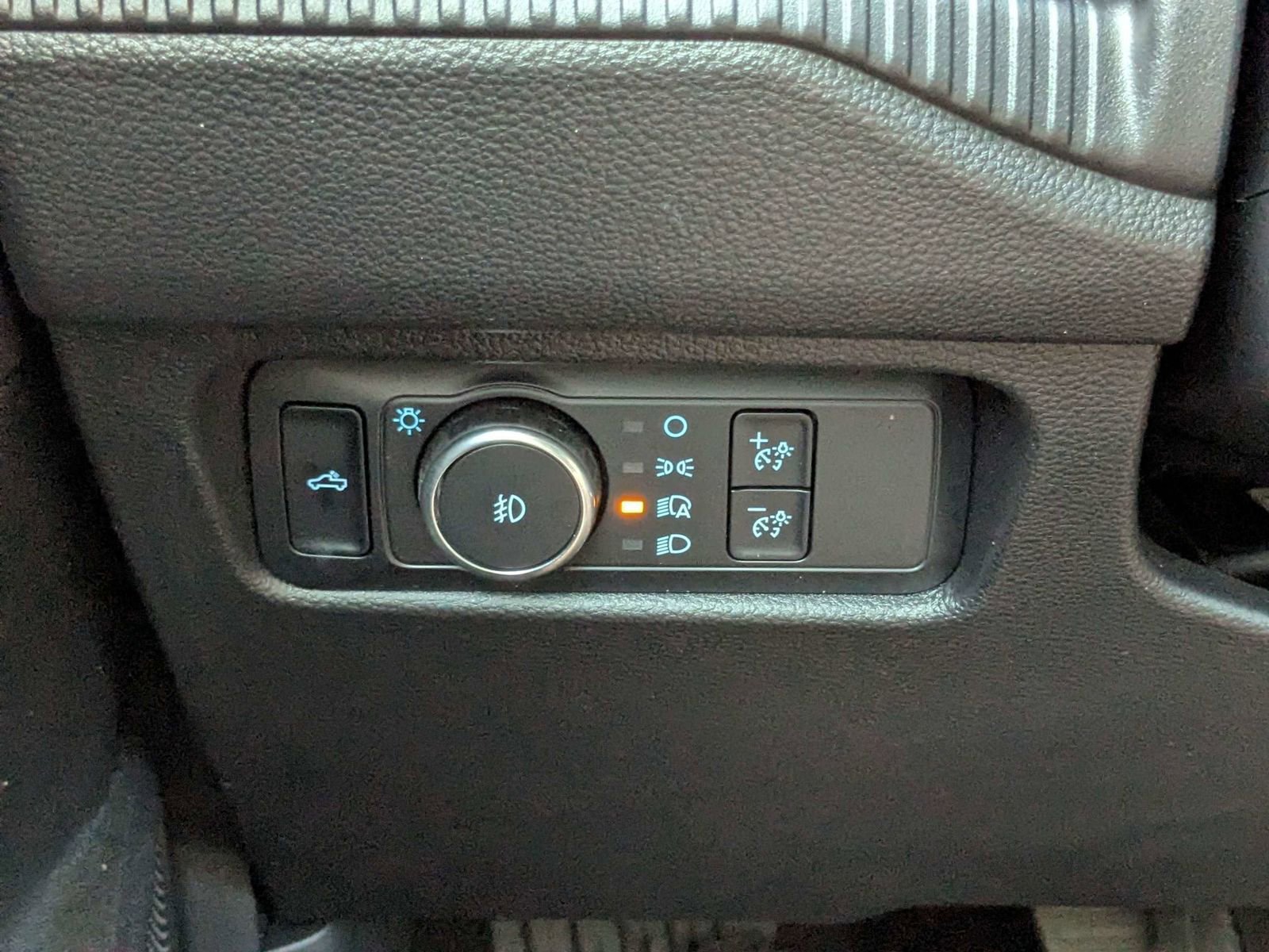 Used 2025 Ford Ranger Lariat w/ FX4 Off-Road Package image 26