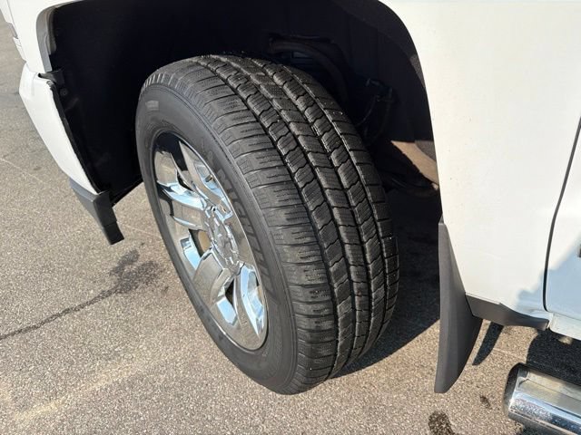 Used 2016 Chevrolet Silverado 1500 LTZ Z71 w/ LTZ Plus Package AWD/4WD image 10